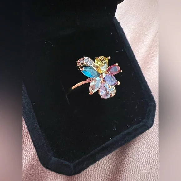 Colorful Ring - Picture 3 of 6